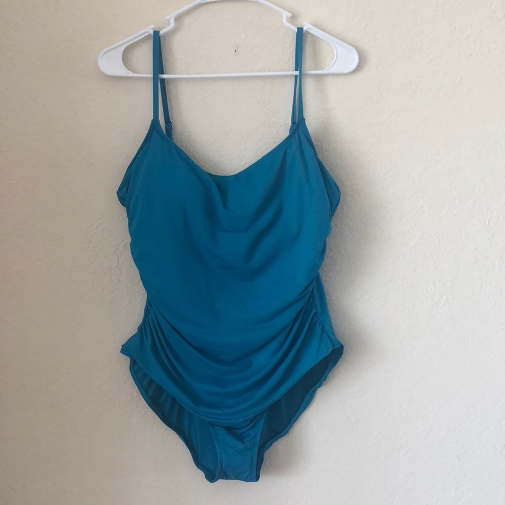 NWT Anne Cole swim maillot